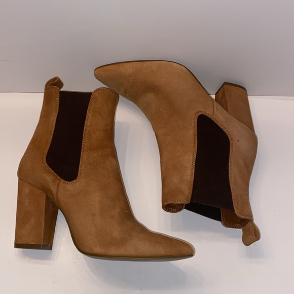 Steven Madden Booties- Size: 6.5M, Suede Leather - Picture 3 of 16